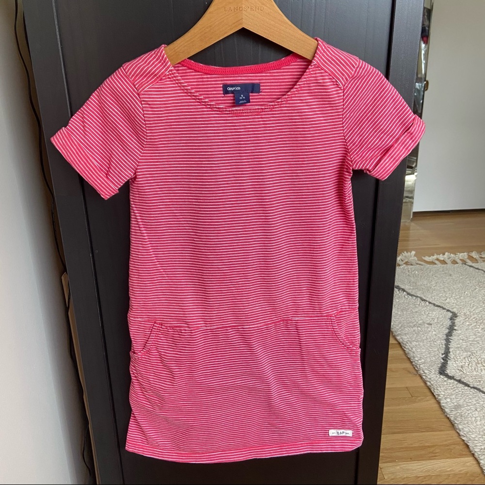 Little Girl Gap striped dress w/ pouch pocket Sz S